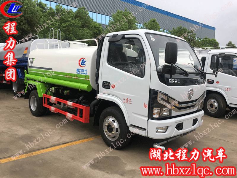程力集團(tuán)國(guó)六5方灑水車(chē)年終鉅惠！趕快來(lái)購(gòu)！
