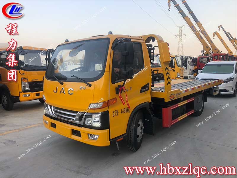 河南客戶舉家來買清障車，貨比三家最終認(rèn)定湖北程力集團(tuán)