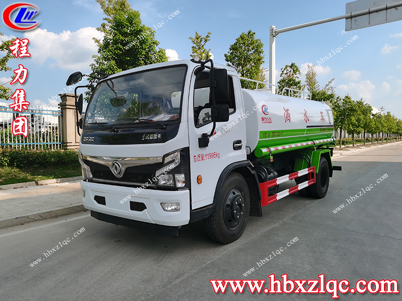江西九江翟總收到程力集團9.2方的灑水車，并表示效果非常滿意